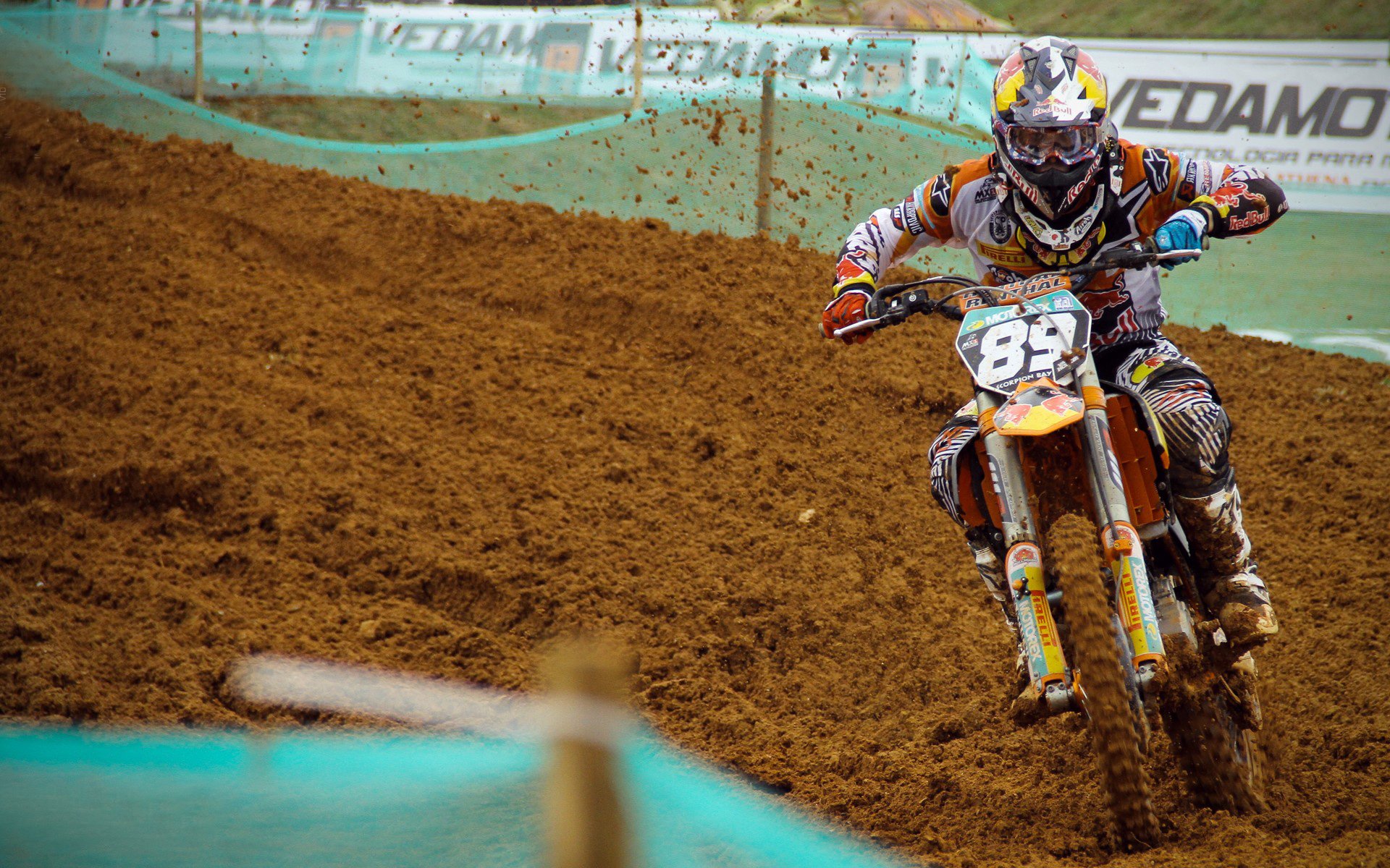 意甲长传撕裂:瞬间突破带来得分机会,意甲传统强队